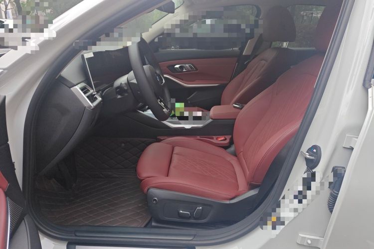 Used BMW i3 2025 eDrive 35 L Left Front Seat