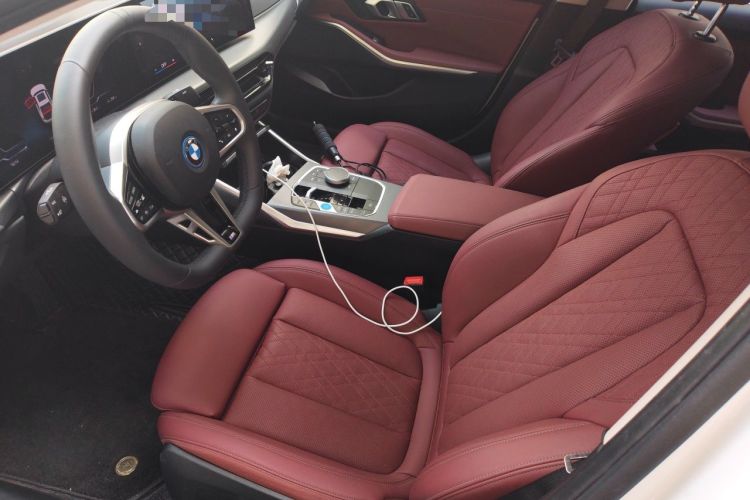 Used BMW i3 2025 eDrive 35 L Left Front Seat