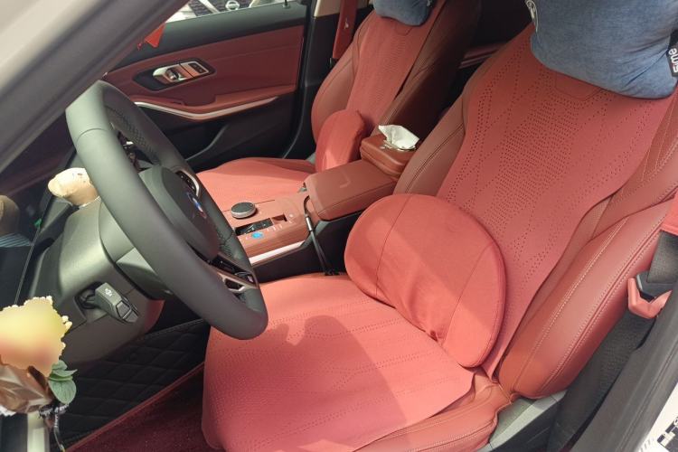 Used BMW i3 2025 eDrive 35 L Left Front Seat