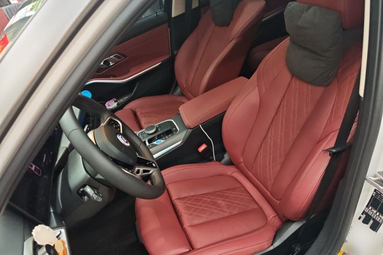 Used BMW i3 2025 eDrive 35 L Left Front Seat