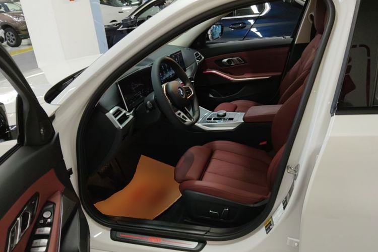 Used BMW i3 2025 eDrive 40 L Midnight Sports Package Left Front Seat