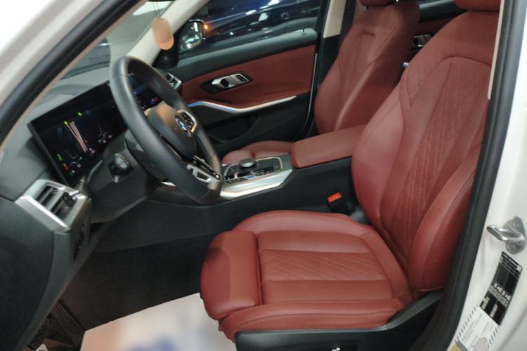 Used BMW i3 2025 eDrive 40 L Midnight Sports Package Left Front Seat