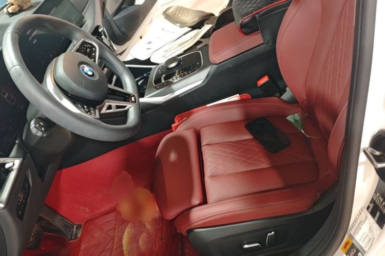 Used BMW i3 2025 eDrive 35 L Left Front Seat
