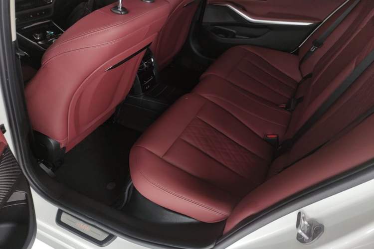 Used BMW i3 2025 eDrive 35 L Left Rear Seat