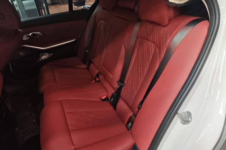 Used BMW i3 2025 eDrive 35 L Left Rear Seat