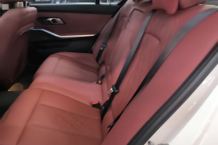 Used BMW i3 2025 eDrive 40 L Midnight Edition Left Rear Seat