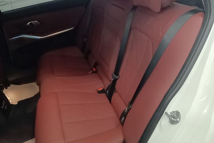 Used BMW i3 2025 eDrive 35 L Left Rear Seat