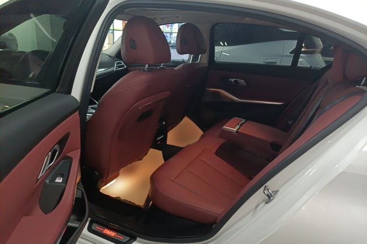 Used BMW i3 2025 eDrive 40 L Midnight Edition Left Rear Seat