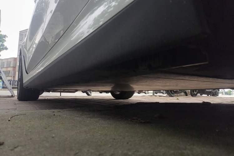 Used BMW i3 2025 eDrive 35 L Left Side Sill