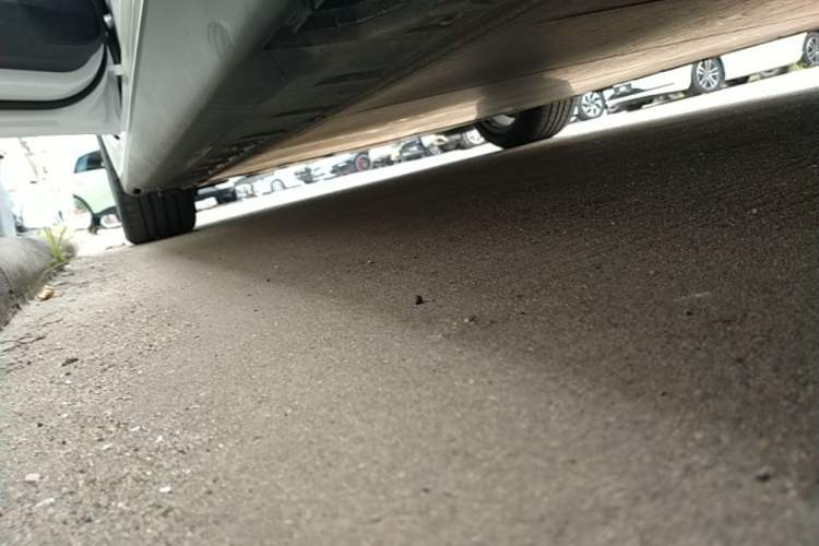 Used BMW i3 2025 eDrive 35 L Left Side Sill