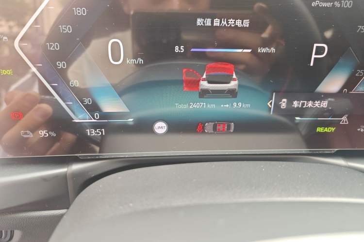 Used BMW i3 2025 eDrive 35 L Odometer Close Up