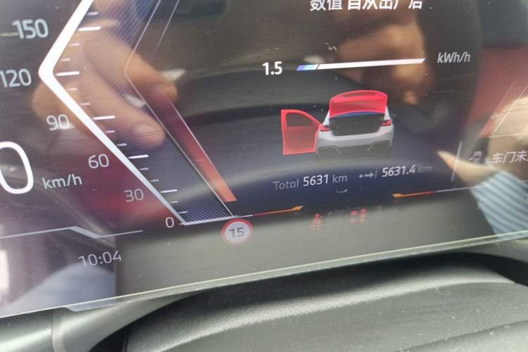 Used BMW i3 2025 eDrive 35 L Odometer Close Up