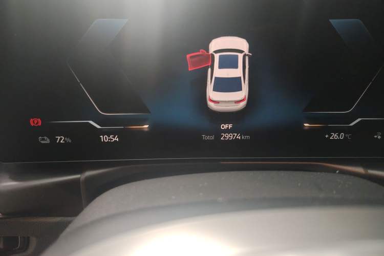 Used BMW i3 2025 eDrive 35 L Odometer Close Up