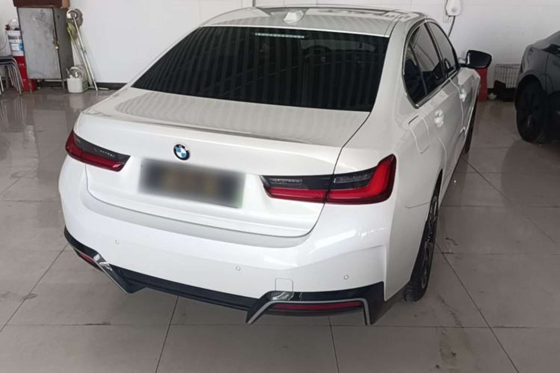 Used BMW i3 2025 eDrive 35 L Rear Right 45 Deg