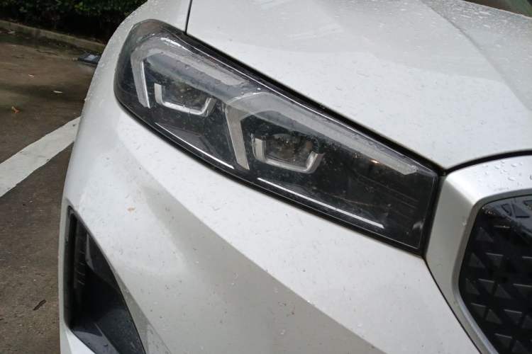 Used BMW i3 2025 eDrive 35 L Right Front Headlight