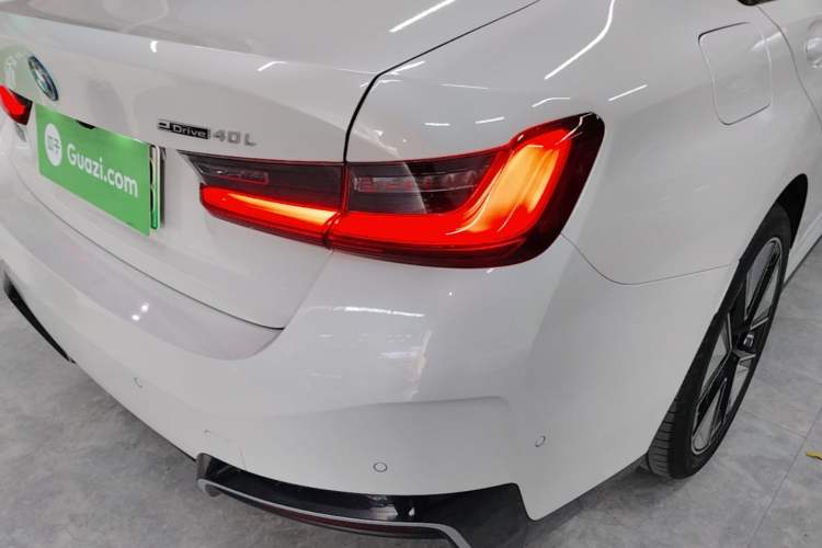 Used BMW i3 2025 eDrive 40 L Midnight Sports Package Right Rear Taillight