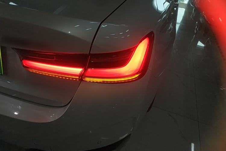 Used BMW i3 2025 eDrive 35 L Right Rear Taillight