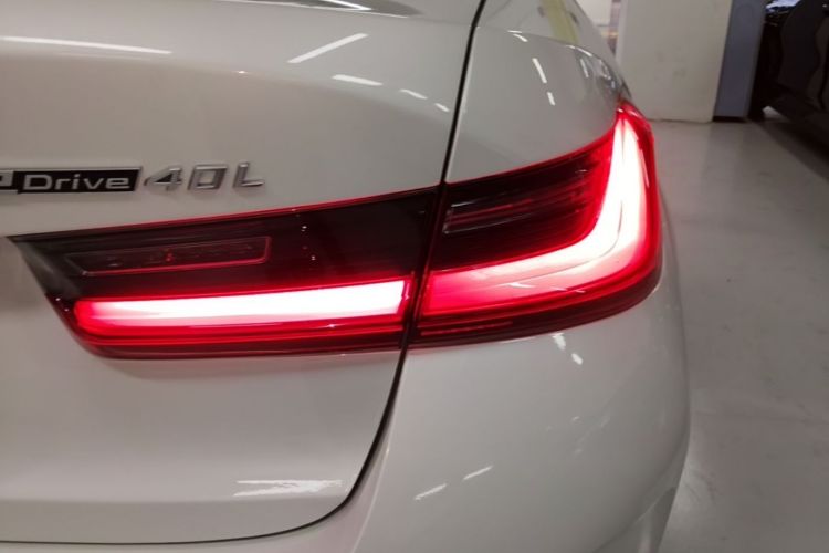 Used BMW i3 2025 eDrive 40 L Midnight Sports Package Right Rear Taillight