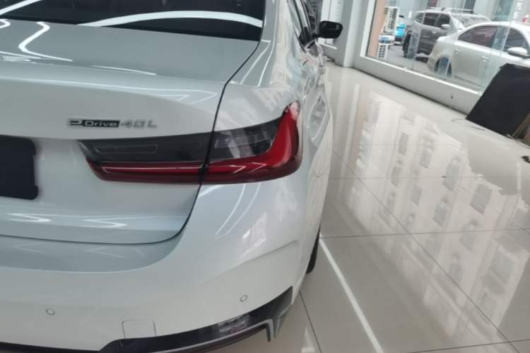 Used BMW i3 2025 eDrive 40 L Midnight Edition Right Rear Taillight