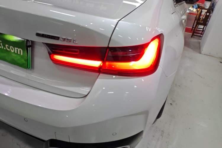 Used BMW i3 2025 eDrive 35 L Right Rear Taillight