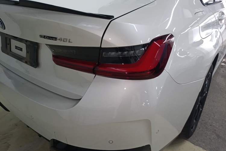 Used BMW i3 2025 eDrive 40 L Midnight Edition Right Rear Taillight