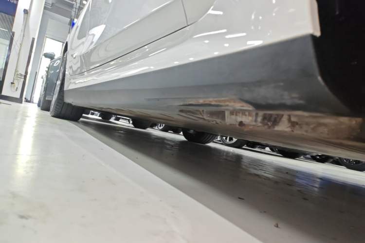 Used BMW i3 2025 eDrive 35 L Right Side Sill