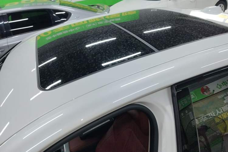 Used BMW i3 2025 eDrive 40 L Midnight Sports Package Roof