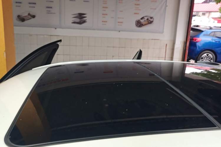 Used BMW i3 2025 eDrive 35 L Roof