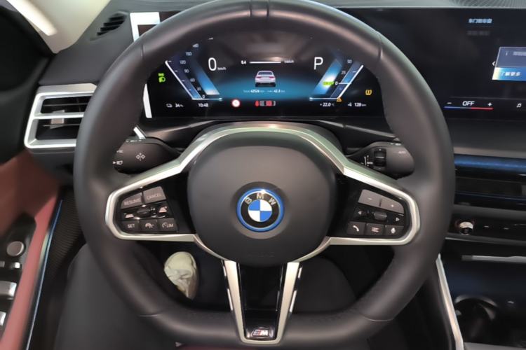 Used BMW i3 2025 eDrive 35 L Steering Wheel