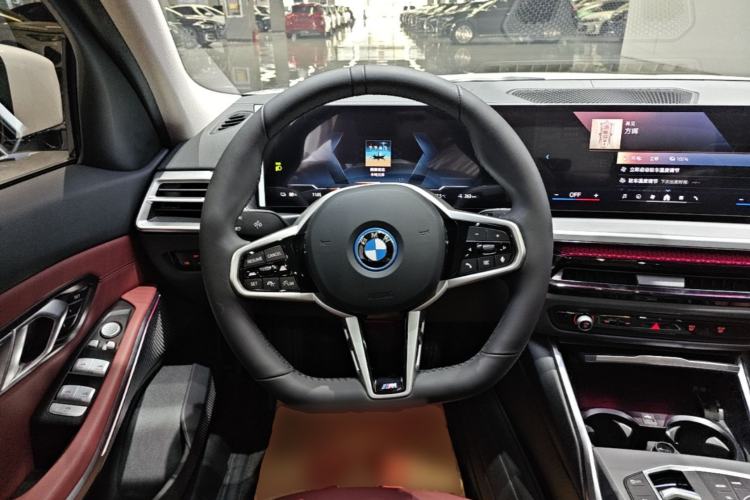 Used BMW i3 2025 eDrive 35 L Steering Wheel