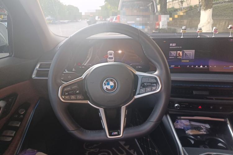 Used BMW i3 2025 eDrive 35 L Steering Wheel