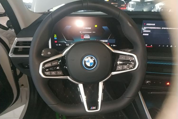 Used BMW i3 2025 eDrive 35 L Steering Wheel