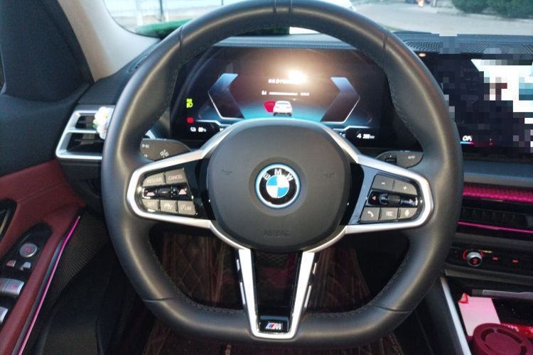 Used BMW i3 2025 eDrive 35 L Steering Wheel