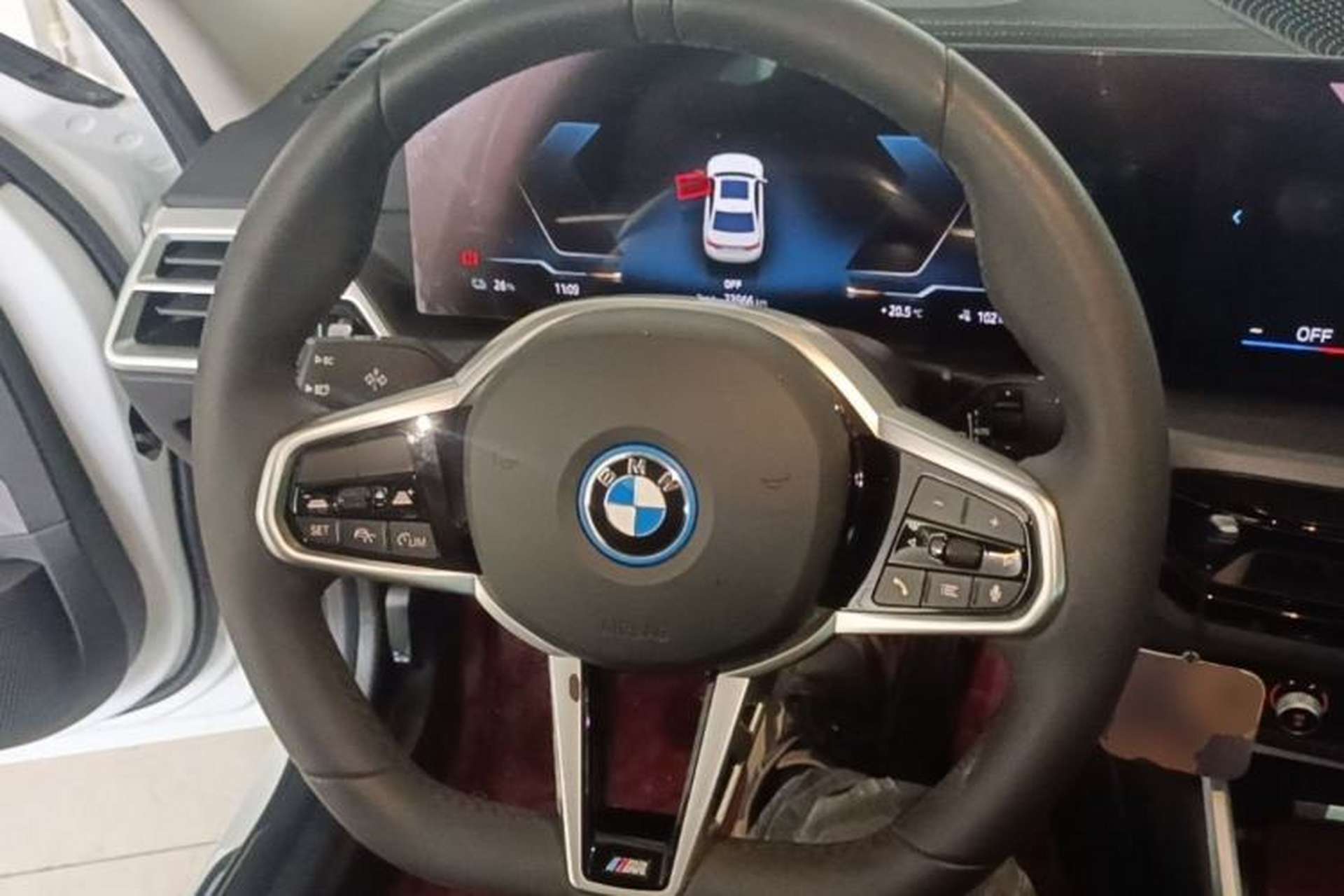 Used BMW i3 2025 eDrive 35 L Steering Wheel