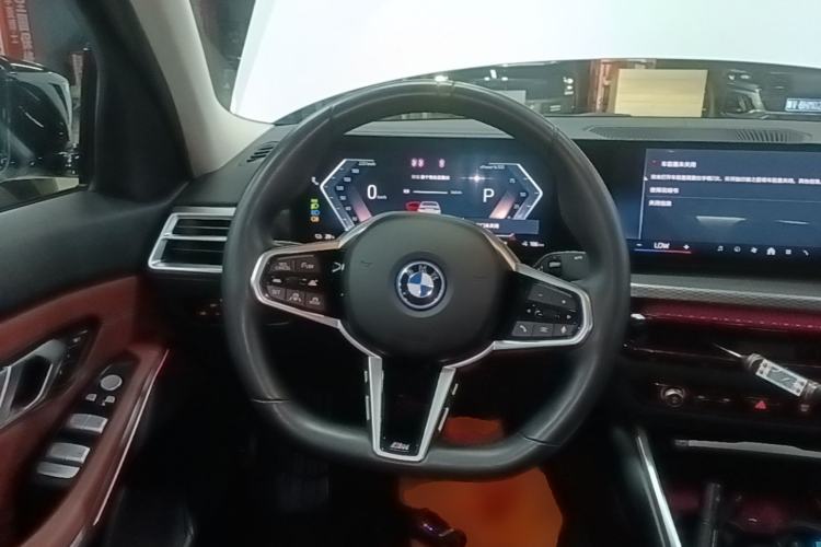 Used BMW i3 2025 eDrive 40 L Midnight Edition Steering Wheel