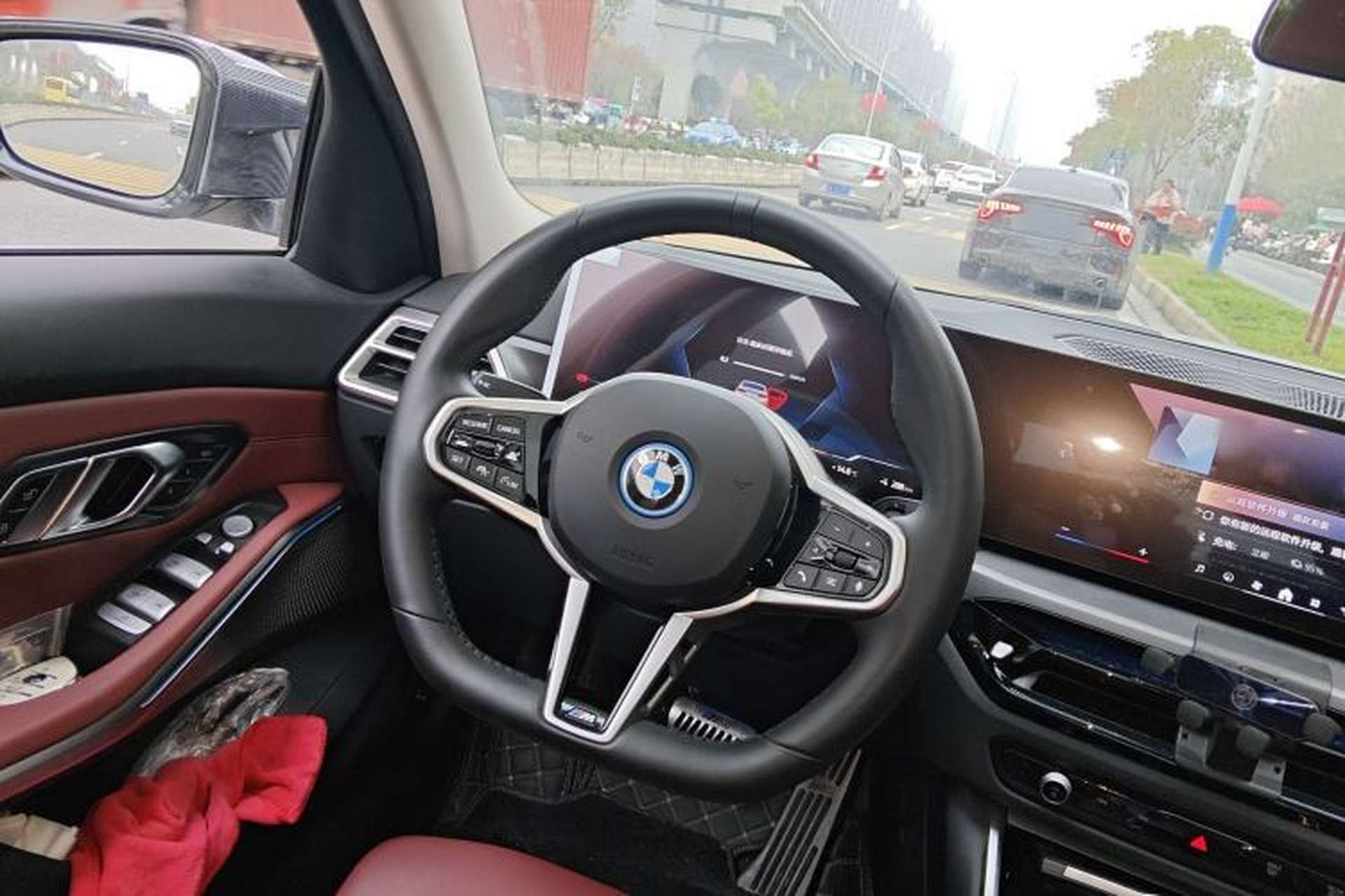 Used BMW i3 2025 eDrive 35 L Steering Wheel