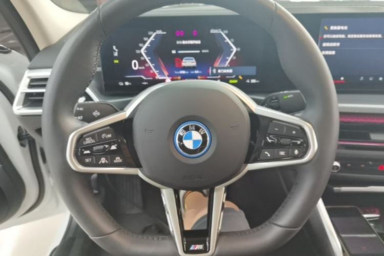 Used BMW i3 2025 eDrive 40 L Midnight Edition Steering Wheel