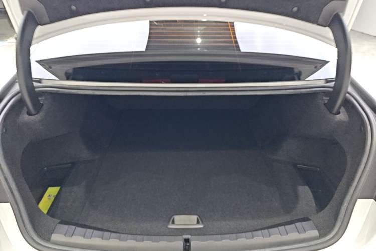 Used BMW i3 2025 eDrive 35 L Trunk