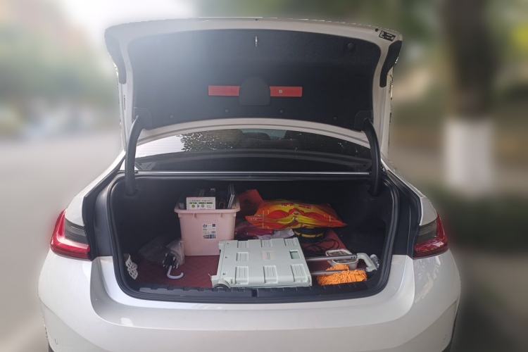 Used BMW i3 2025 eDrive 35 L Trunk