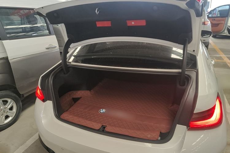 Used BMW i3 2025 eDrive 35 L Trunk