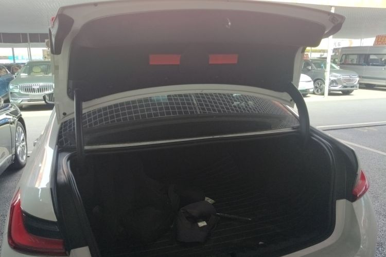 Used BMW i3 2025 eDrive 35 L Trunk