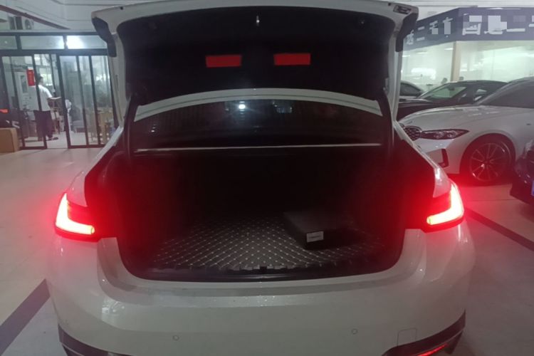 Used BMW i3 2025 eDrive 35 L Trunk