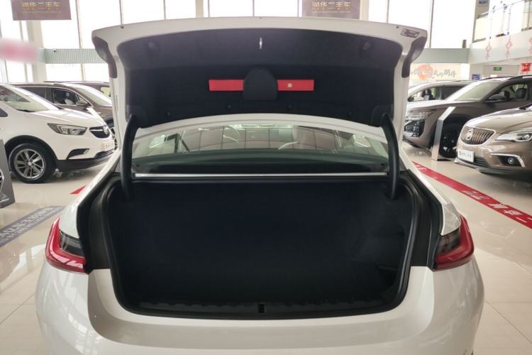 Used BMW i3 2025 eDrive 35 L Trunk
