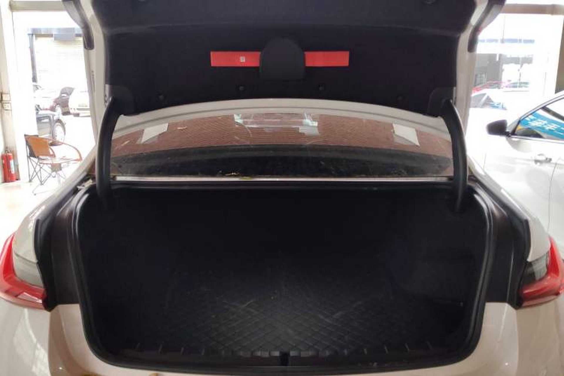Used BMW i3 2025 eDrive 35 L Trunk