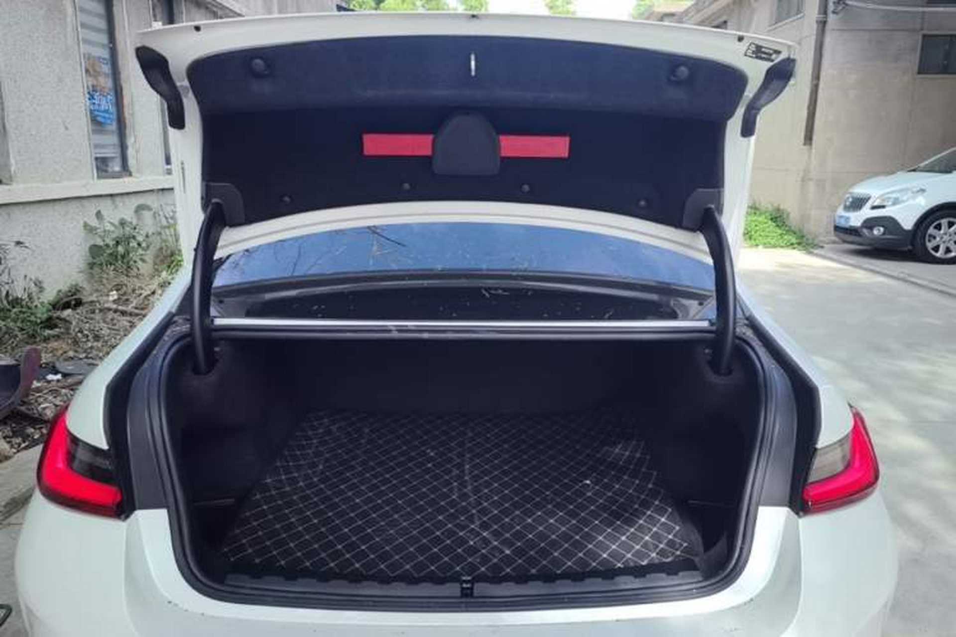 Used BMW i3 2025 eDrive 35 L Trunk