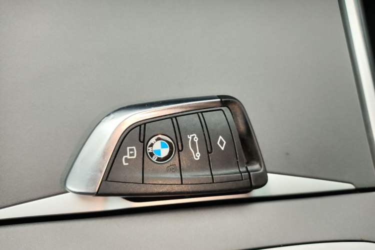 Used BMW i3 2025 eDrive 35 L Vehicle Key
