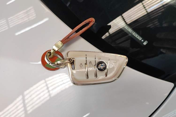 Used BMW i3 2025 eDrive 35 L Vehicle Key