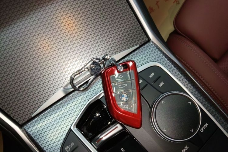 Used BMW i3 2025 eDrive 40 L Midnight Sports Package Vehicle Key