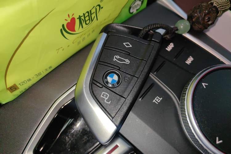 Used BMW i3 2025 eDrive 35 L Vehicle Key