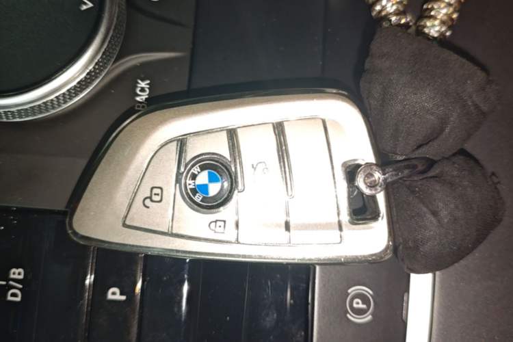 Used BMW i3 2025 eDrive 35 L Vehicle Key